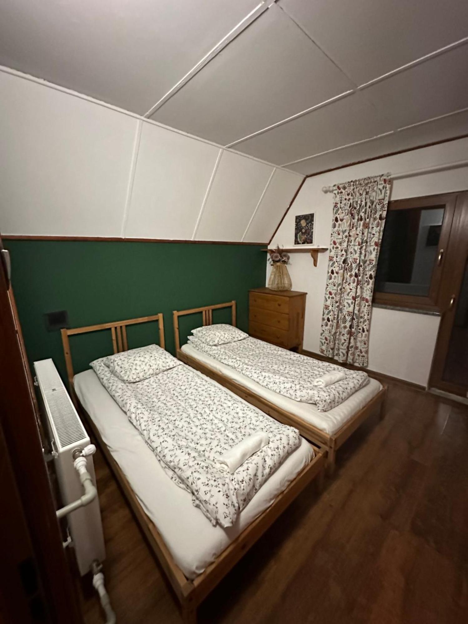 Jozka Max 15 Os Sauna Jacuzzi * Porabka